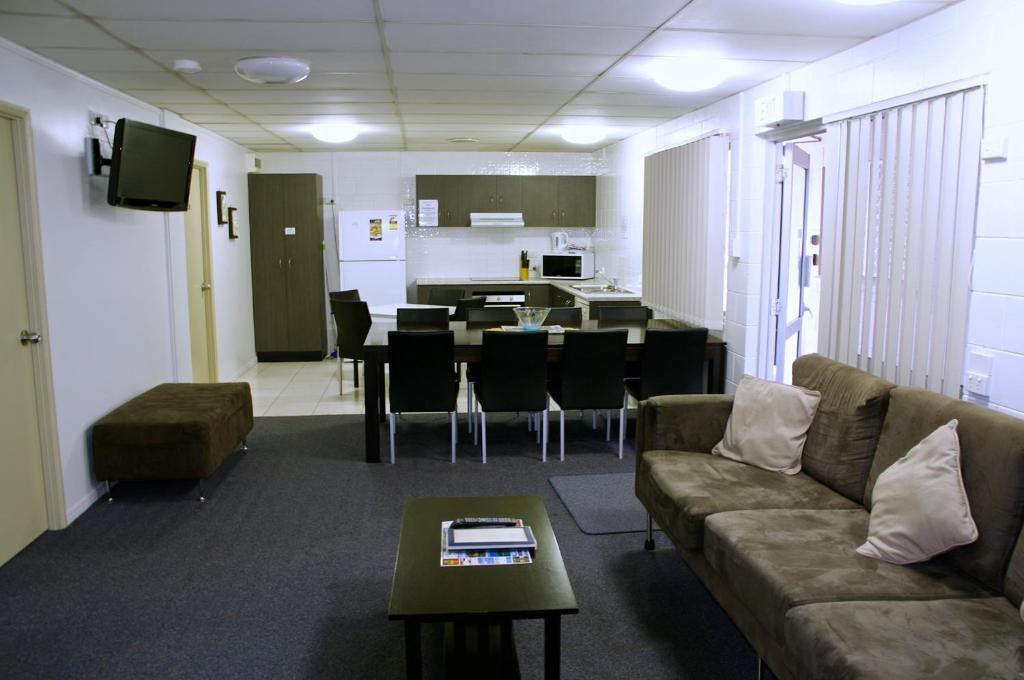 Cedar Lodge Motel Townsville Extérieur photo